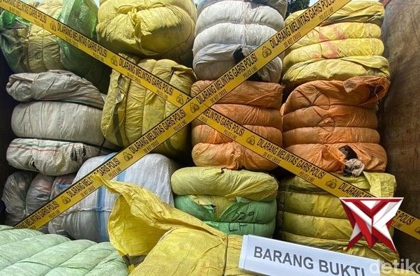 439 Bal Pakaian Bekas Impor Ilegal Disita, Nilainya Capai Rp 4 M