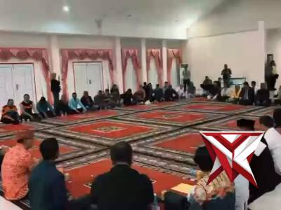 Dalam Kebersamaan, Kita Menyatu dalam Doa - PoliceTube