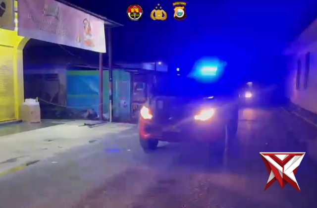 Patroli Skala Besar Gabungan Sat Samapta dan Sat Lantas Polres Halmahera Timur