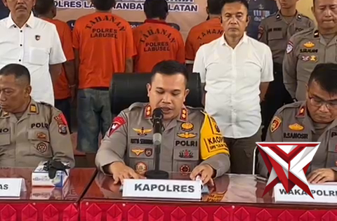 POLRES LABUHANBATU SELATAN GELAR KONFERENSI PERS AKHIR TAHUN 2025