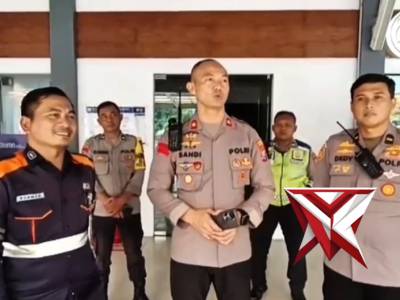Kapolsek Bubutan Laksanakan Kunjungan dan Koordinasi Dengan PT KAI - PoliceTube