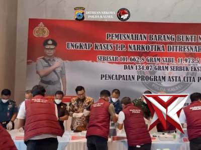 Pemusnahan Narkotika jenis sabu seberat 101 kg & 11.973 butir ekstasi. - PoliceTube