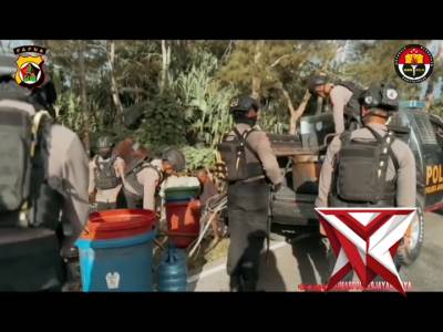 SAT RESNARKOBA POLRES JAYAWIJAYA GREBEK PABRIK DAN PENJUAL CAP TIKUS - PoliceTube