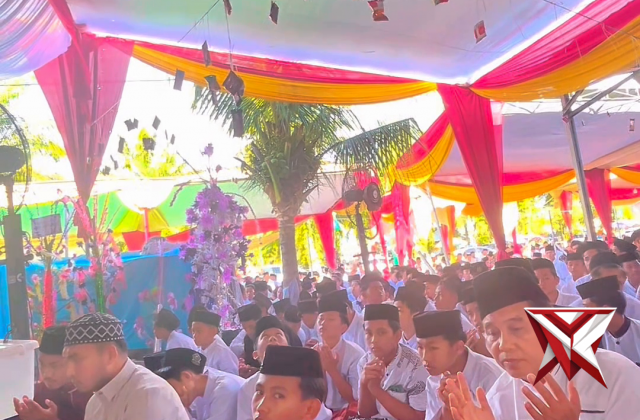 Kapolda Bengkulu Hadiri Pengajian Akbar Maulid Nabi Muhammad SAW di Ponpes Salafiyah Hidayatul Qomar - PoliceTube