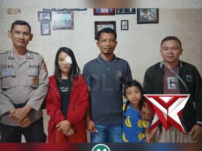 Kali ini kisah datang dari Mariana Genita Suet (31), warga Desa Lenda, yang menderita kanker mata se - PoliceTube