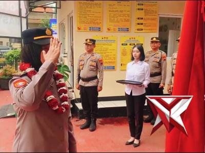 Upacara Tradisi Pelepasan Purna Bakti Ipda Purnawirawan Suharyani - PoliceTube