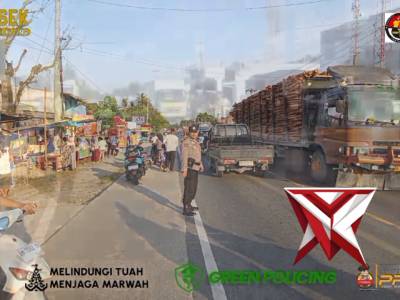 Pengamanan Pasar Ramadhan Polsek Bandar Sei Kijang - PoliceTube