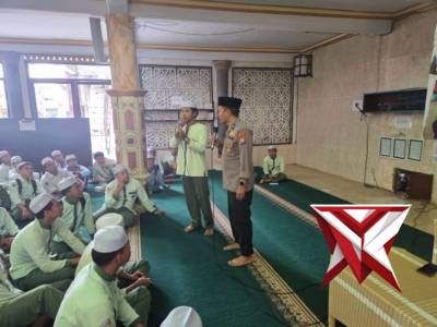 Edukasi lalu lintas - PoliceTube