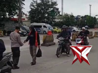 Jumat Peduli Berbagi Takjil Ramadhan Polres Pelabuhan Tanjung Priok, kepada Buruh, Ojol, Sopir, Kern