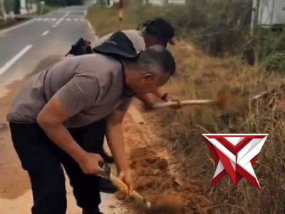 Batalyon D pelopor satbrimobda sumsel - PoliceTube