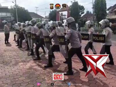 Latihan Phh - PoliceTube