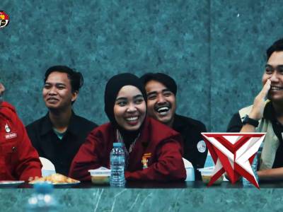 Wakapolres Bangkalan KOMPOL Hj. Hosna Nurhidayah, S.H., M.H. melaksanakan giat buka puasa bersama - PoliceTube