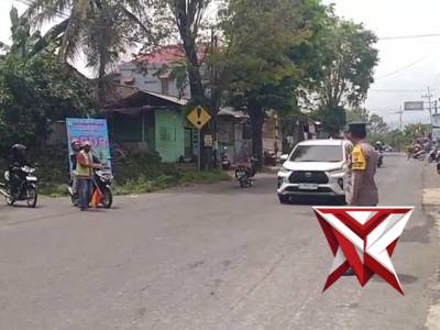 Sate Kerang Siang Simp 3 Kejambon, Kec. Gondang. - PoliceTube