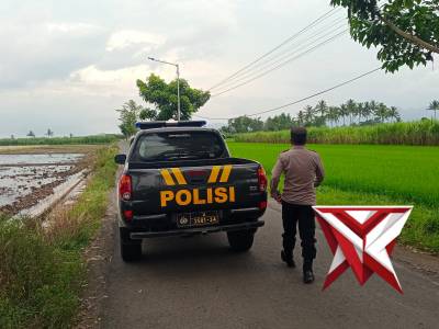 Patroli Antisipasi Balap liar di simpang 4 Ngingit kecamatan Tumpang - PoliceTube