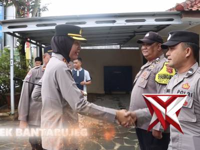 Kunjungan Kerja ke Polsek Jajaran, Kapolres Majalengka Tekankan Kesiapsiagaan Personel Hadapi Kerawa - PoliceTube