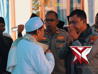Bangkalan AKBP Wibowo, S.I.K., M.H. bersama PJU Polres Bangkalan melaksanakan kunjungan kerja di Pol - PoliceTube