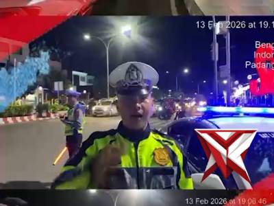 Patroli Blue Light Satlantas Polresta Bengkulu Antisipasi Guan Kamseltibcar Lantas dan 3C Personel - PoliceTube