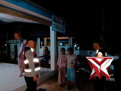 Pengamanan sholat taraweh - PoliceTube