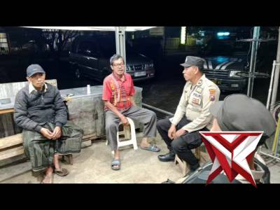 Polsek Sempol Laksanakan Patroli Bluelight di Wilayah Kecamatan Ijen - PoliceTube