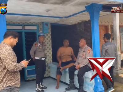 Polsek Ngoro tindak lanjuti pengaduan warga melalui medsos - PoliceTube