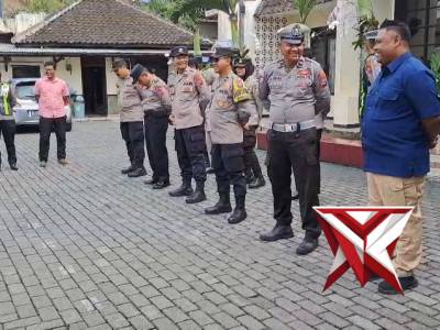 Apel pagi polsek singosari - PoliceTube