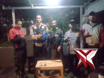 BHABINKAMTIBMAS KEL.SUKARASA POLSEK SUKASARI POLRESTABES BANDUNG LAKUKAN GIAT BINKAMLING - PoliceTube