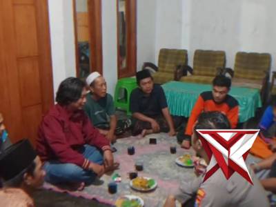 SAMBANG TATAP MUKA KEPADA WARGA JALIN SILATURAHMI - PoliceTube