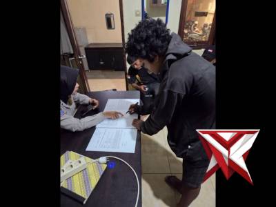 Problem solving - PoliceTube