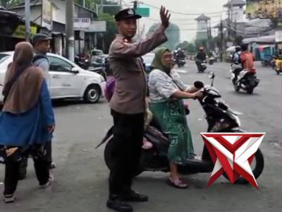 Kegiatan pagi melayani - PoliceTube