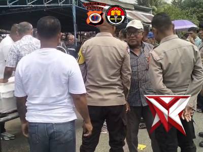 PENGAMANAN PEMAKAMAN DUKA DI WILAYAH POLSEK KAIRATU TIMUR - PoliceTube