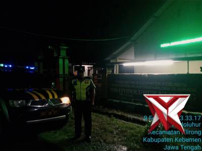 Polsek Klirong - PoliceTube