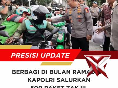 Kapolri Jenderal Polisi Drs. Listyo Sigit Prabowo, M.Si., beserta Pejabat Utama Mabes Polri membagik