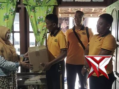 Kapolsek Dawarblandong giat Bakti Sosial
