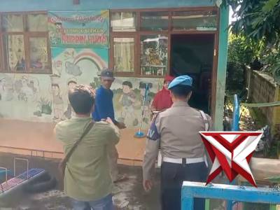 Pengawalan MBG POLSEK NGARIBOYO di sekolah2 se.kec.ngariboyo