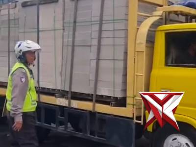 Respon cepat anggota satlantas Polresta Sidoarjo