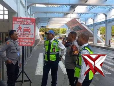 SAMBANG POLSEK KBP - PoliceTube