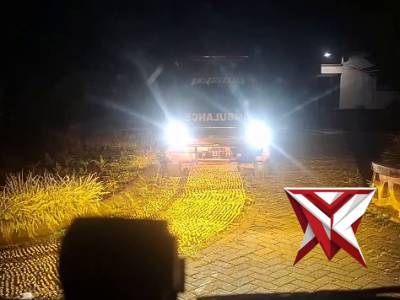 Evakuasi korban - PoliceTube