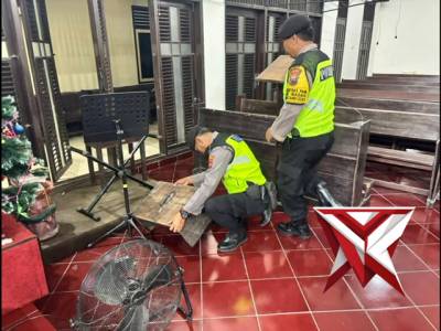 Sterilisasi Gereja - PoliceTube