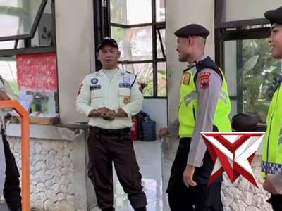 Menjaga Kamtibmas Kondusif Ditsamapta Polda Jateng Melaksanakan Patroli Rutin Ke Obyek-Obyek Vital - PoliceTube