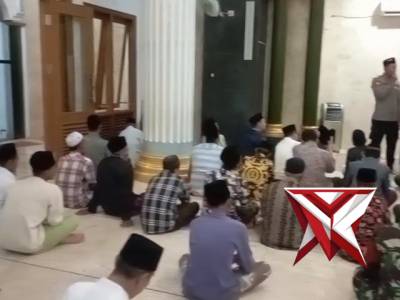 Kapolsek Ujungpangkah Dalam Giat Safari Ramadhan