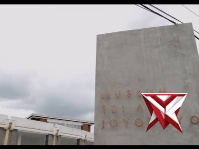 Kapolres Kediri Bersama Ketua Bhayangkari Cabang Kediri Kunjungi Museum Kabupaten Kediri - PoliceTube