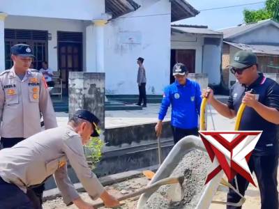 Polsek Belitang I Melaksanakan 
Kegiatan Bersih Lingkungan dan ASRI 
(BELIDA)