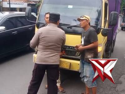 Jam Operasional - PoliceTube