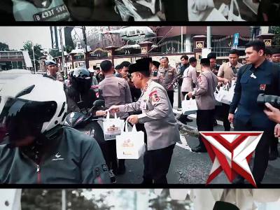 Kapolri & PJU Mabes Polri Turun ke Jalan, Sapa Masyarakat Bersama Insan Pers - PoliceTube