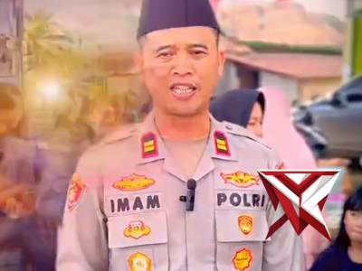 Kapolsek Tungkal Jaya IPTU Imamsyah, bersama Personil dan Bhayangkari Bersama Membagi Takjil - PoliceTube