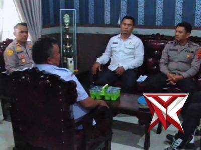 Kapolsek Silangkitang Silaturahmi bersama Bapak Camat Silangkitang - PoliceTube