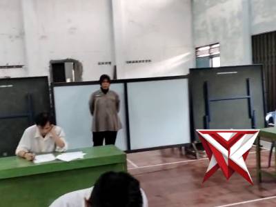 Polsek Karanganyar - PoliceTube