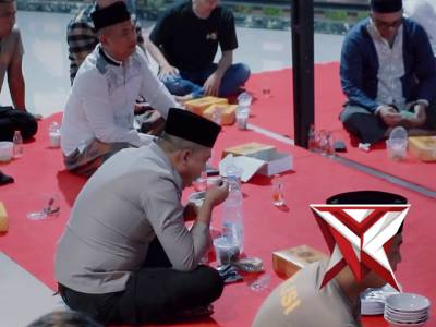KEBERSAMAAN PERSONIL POLRES OKI DIBULAN SUCI RAMADHAN