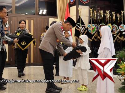 Kapolri Jenderal Polisi Drs. Listyo Sigit Prabowo, M.Si., menggelar buka puasa bersama insan pers di - PoliceTube