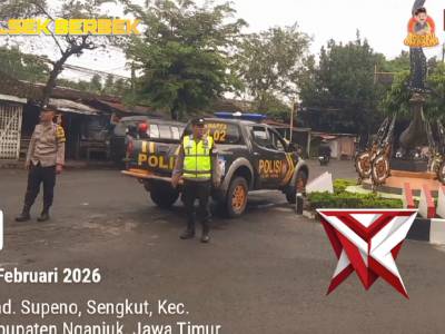 Pengaturan Lalin Polsek Berbek - PoliceTube